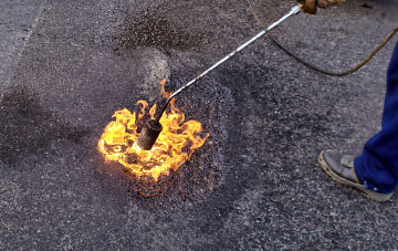 South Clifton flat roofing repairs